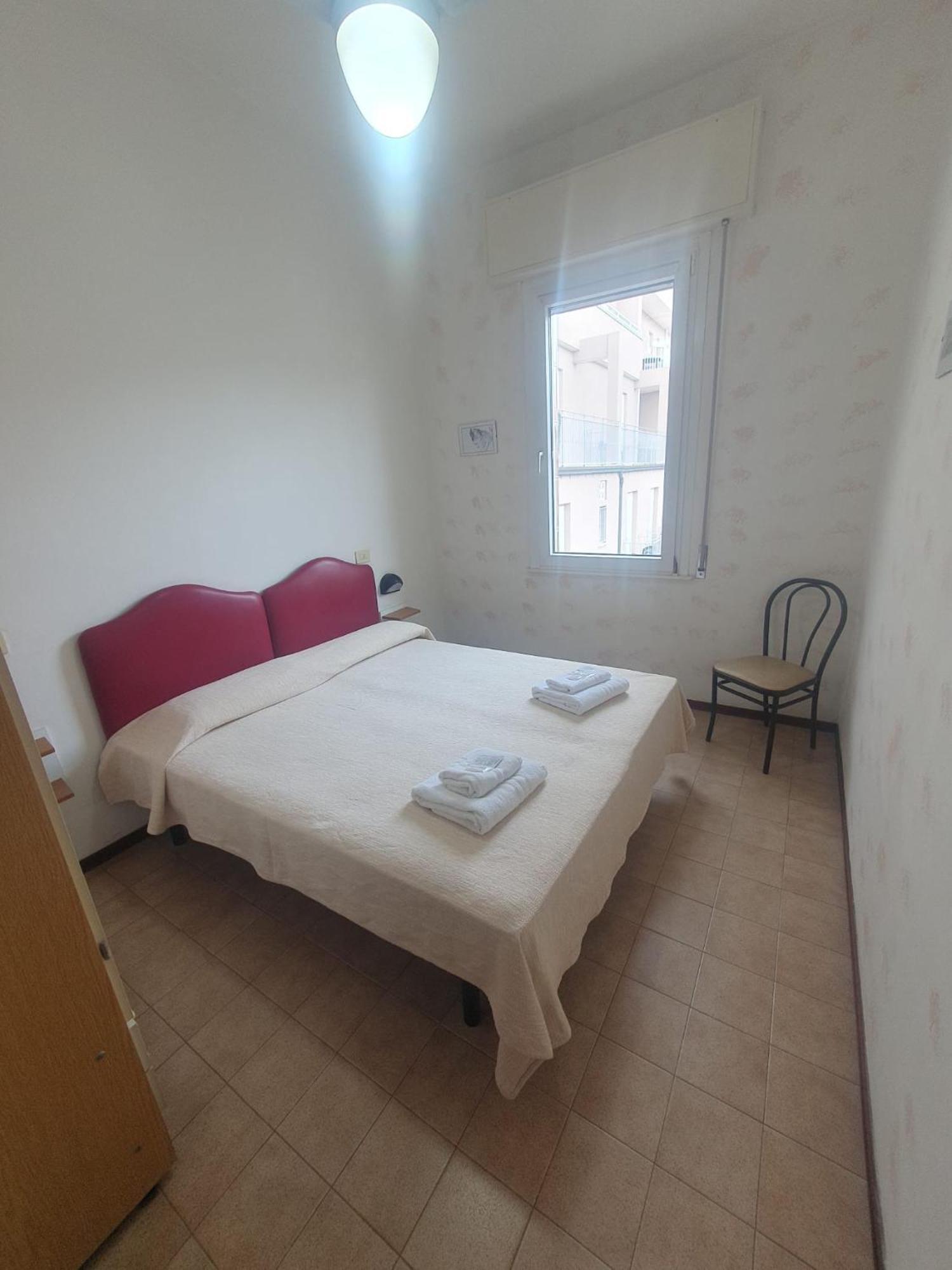 Hotel Ideale Young People Under 40 Rimini Exterior foto