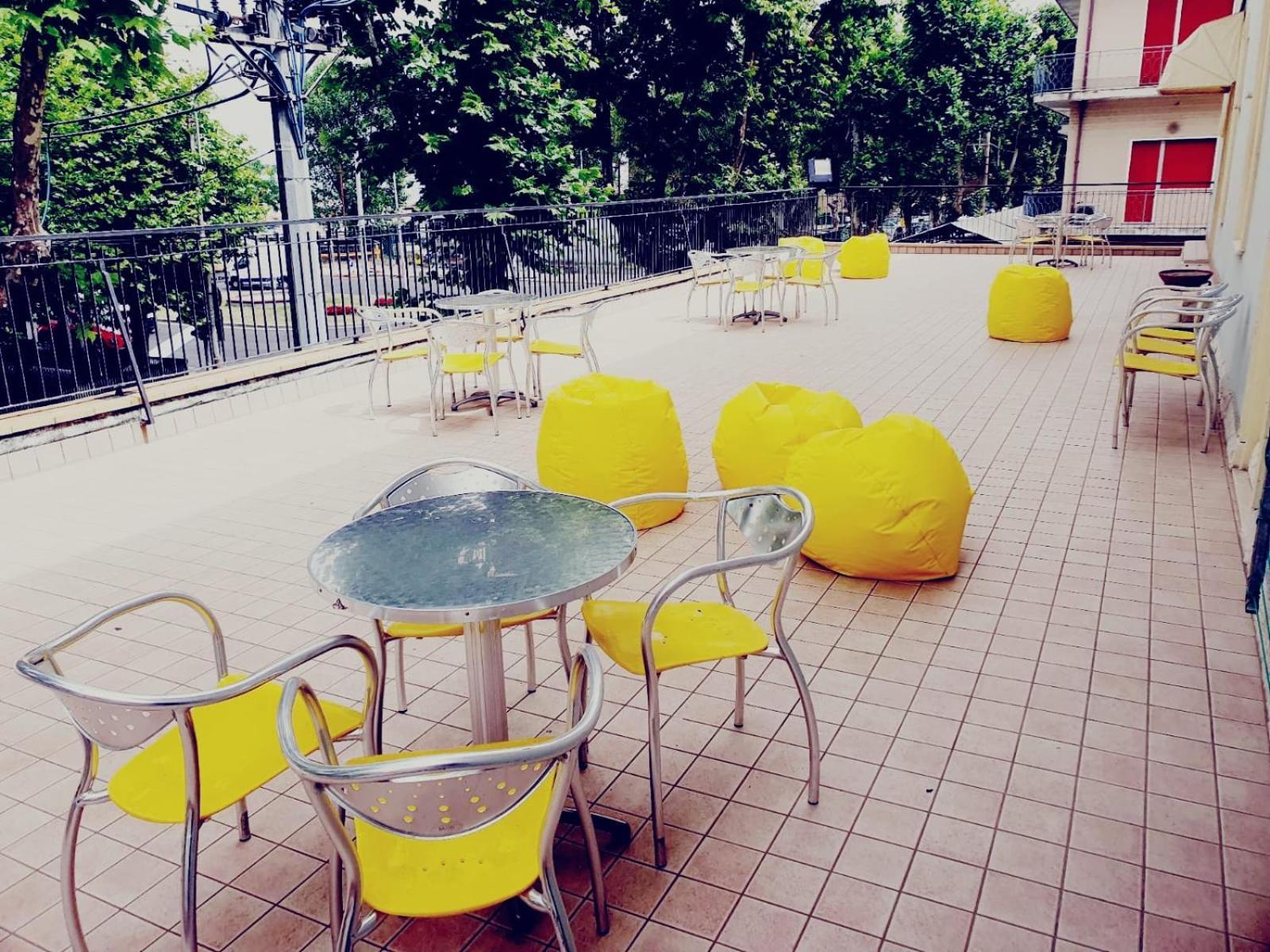 Hotel Ideale Young People Under 40 Rimini Exterior foto